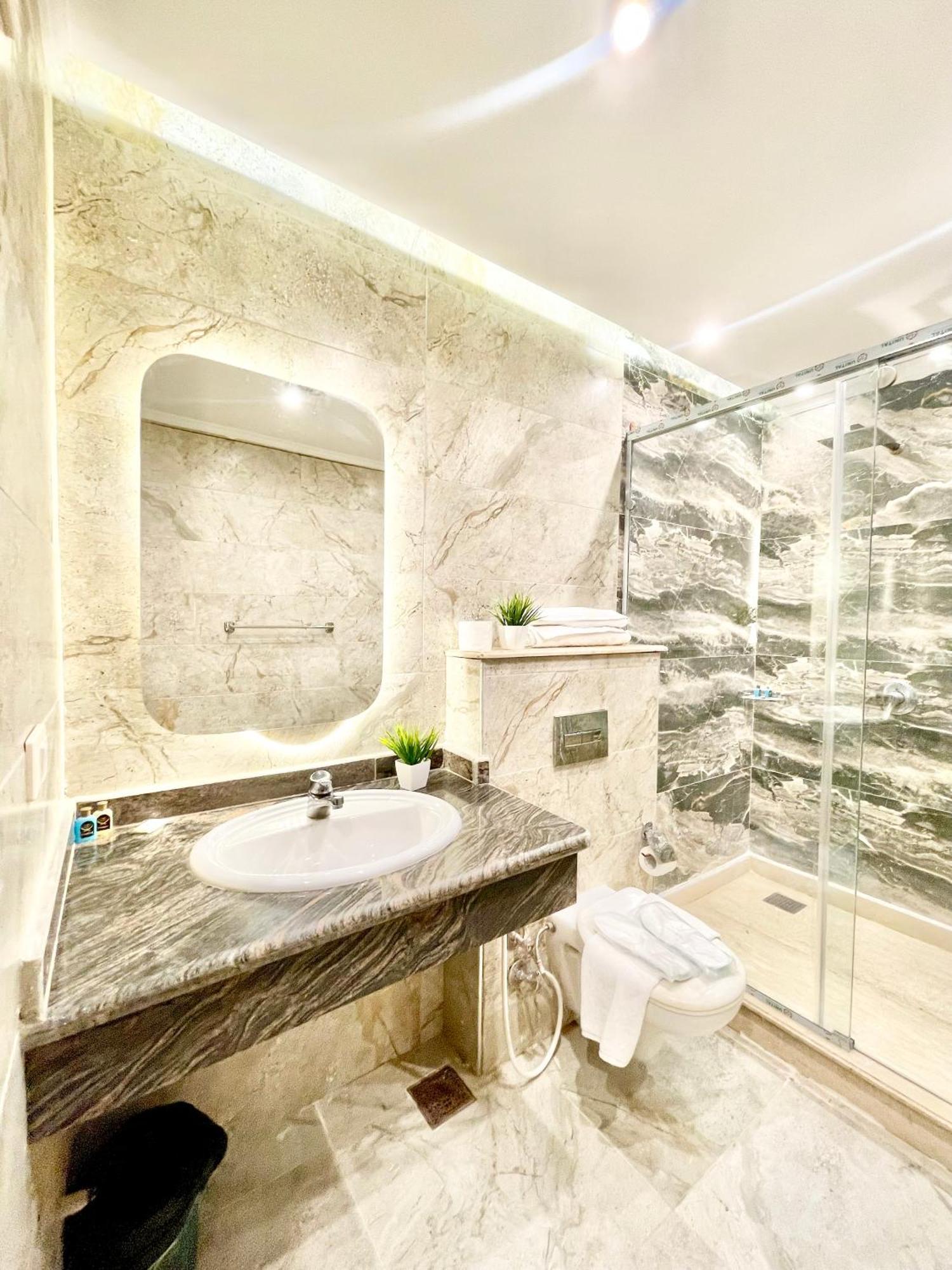 Comfort Giza Inn View Al Kawm al Akhdar المظهر الخارجي الصورة